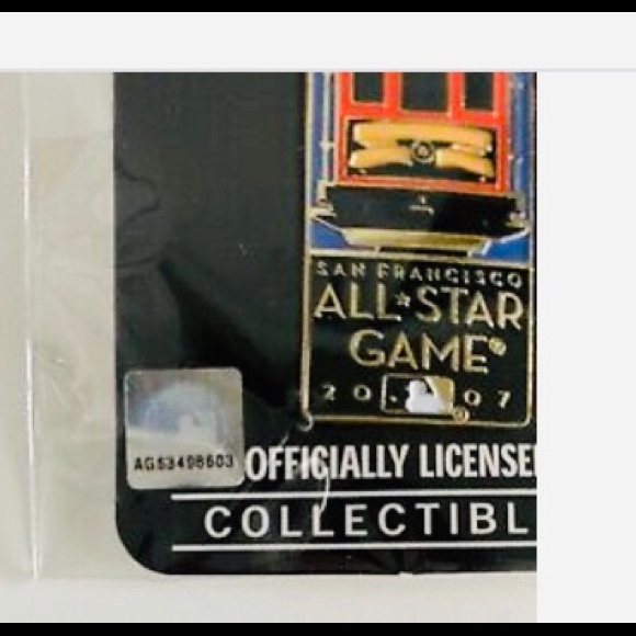 2017 Major-league San Francisco collectible pin. - Picture 2 of 4